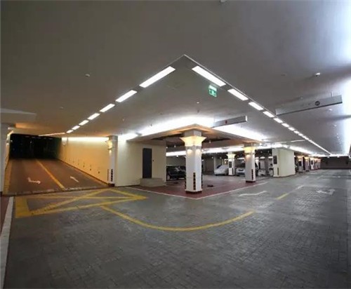 地下車(chē)庫(kù)防水維修.jpg